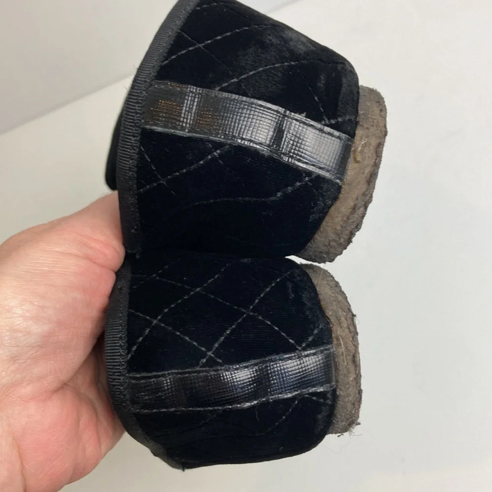 Tory Burch Billy Black Quilted Velvet Fur Loafers Crepe Sole Slippers Sz 9 Flats